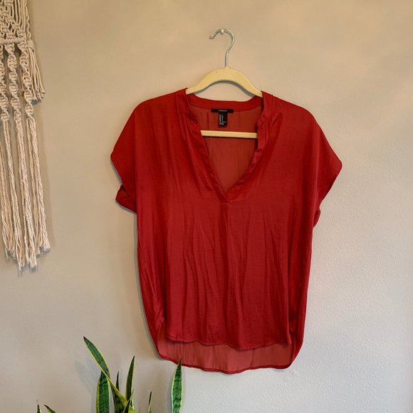 Silky Red Blouse - Picture 1 of 3